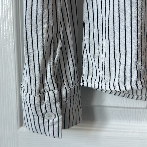 Reformation Pin Stripe Long Sleeve Blouse Shirt black white - Picture 3 of 5